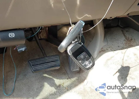 2005 GMC Yukon Xl 1500 Sle из США, поврежденный, VIN 1GKFK16Z35J195646